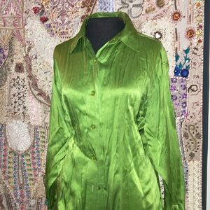 100% Silk 6 button closure